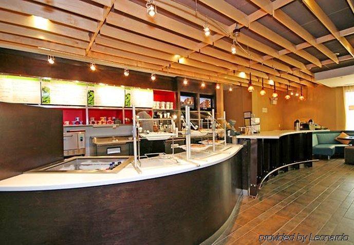 Courtyard Greensboro Airport Εξωτερικό φωτογραφία
